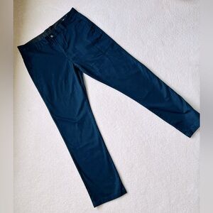 Men’s Volcom dark blue chinos. NWOT. Sz 34/32.